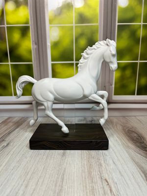 Lladro Gallop III Horse #6956 Lladro Gallop III Horse #6956