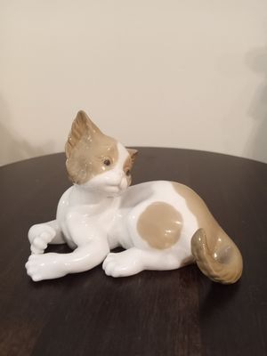 Lladro "Surprised Cat" #5114