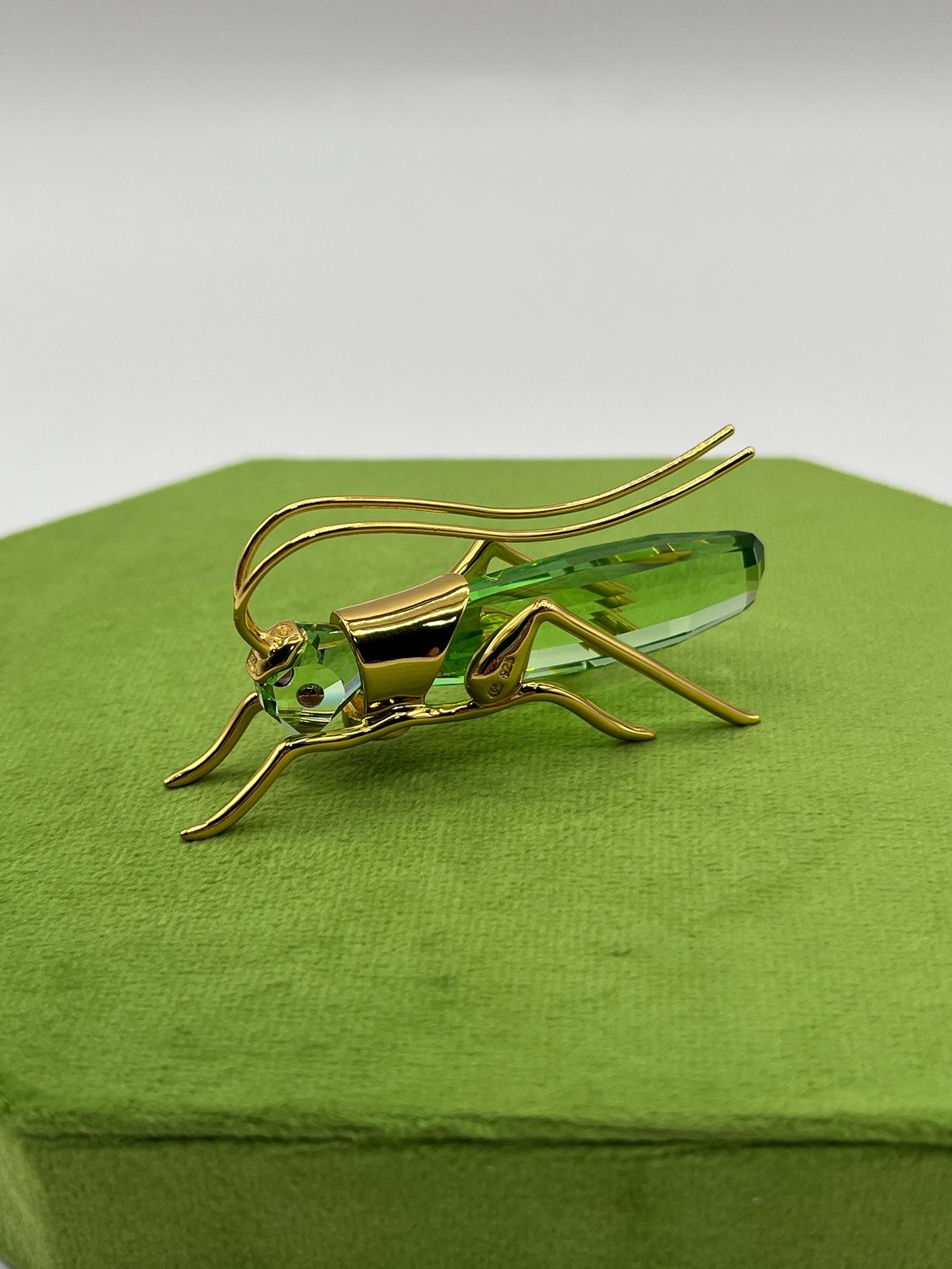 Swarovski Aptera Grasshopper Paradise #241914 Swarovski Aptera Grasshopper Paradise #241914