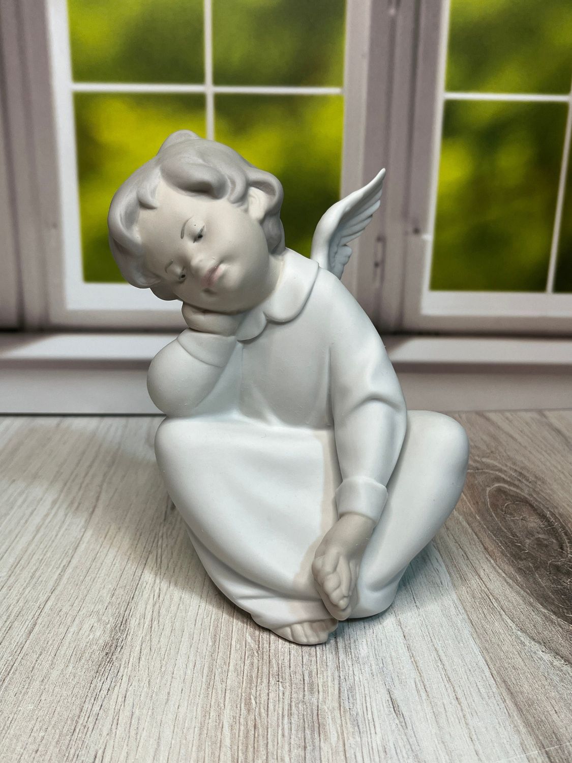 Lladro Cherub Dreaming #4961