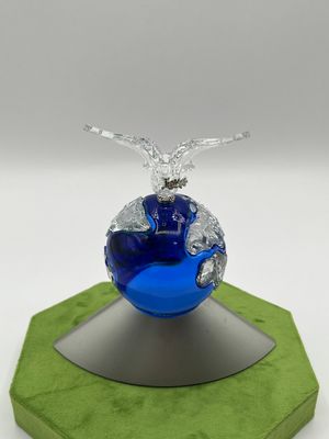 Swarovski 2000 Crystal Planet #7607-04 Swarovski 2000 Crystal Planet #7607-04