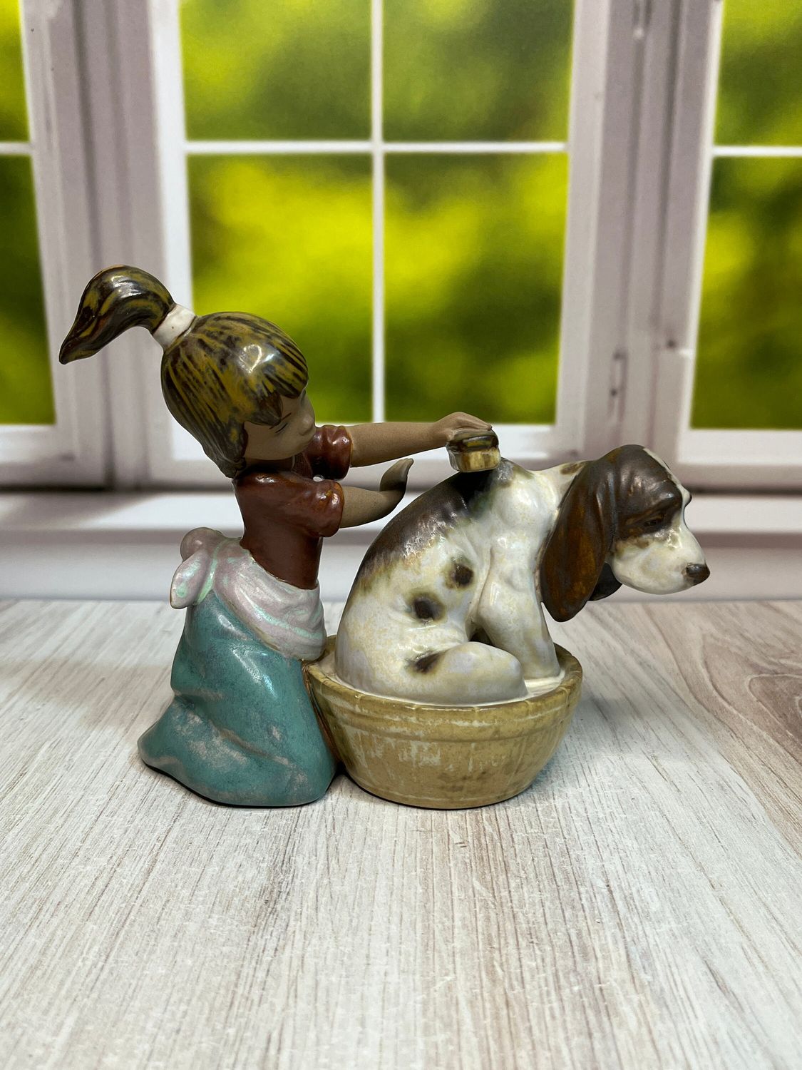 Lladro Bashful Bather #2273 Gres Finish