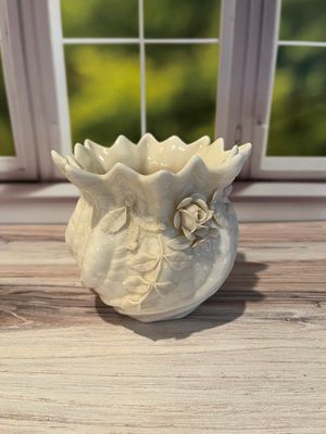 Belleek Irish Applied Flowered Vase