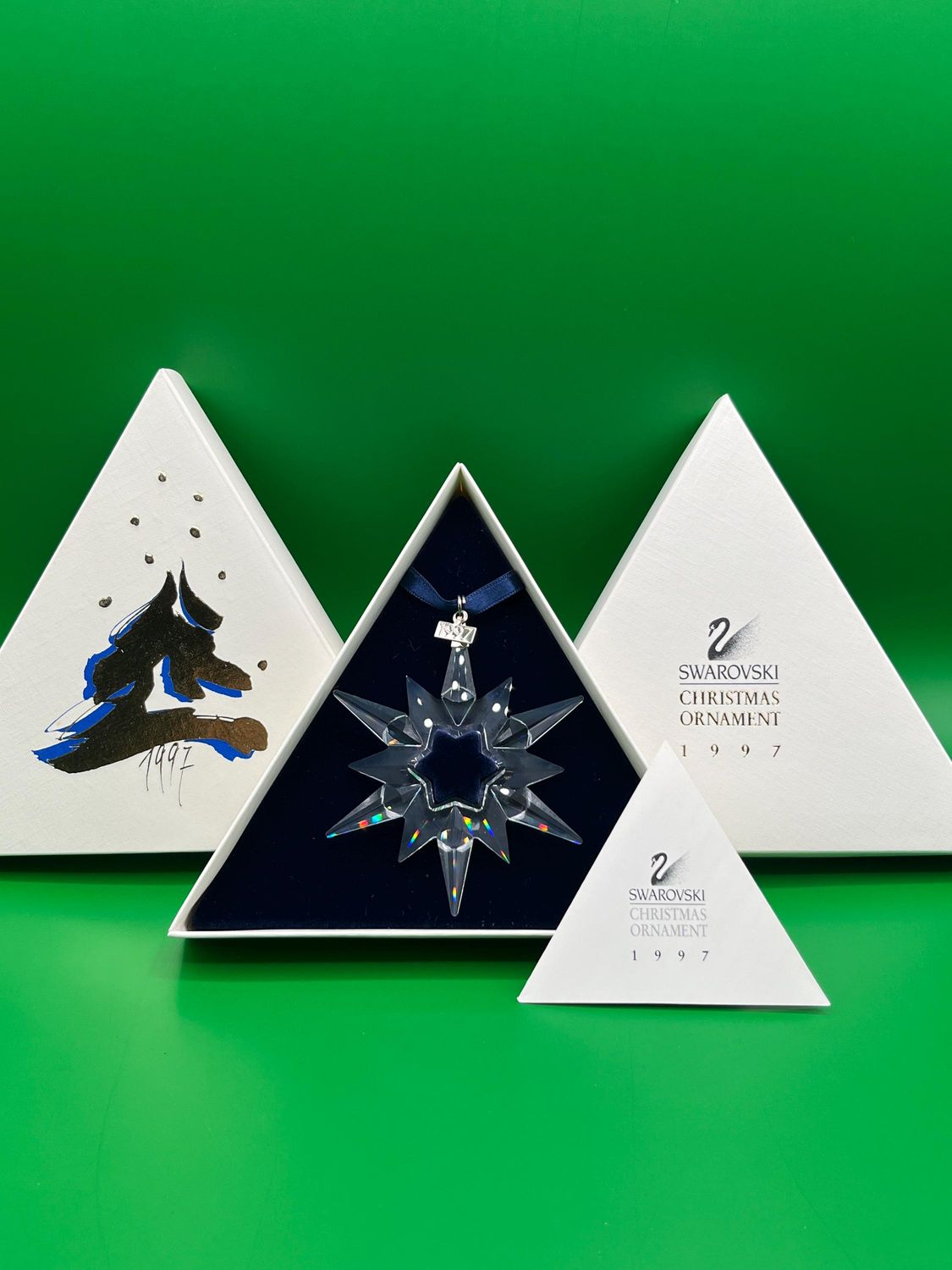 Swarovski 1997 Clear Christmas Ornament #9445-970-001 Swarovski 1997 Clear Christmas Ornament #9445-970-001