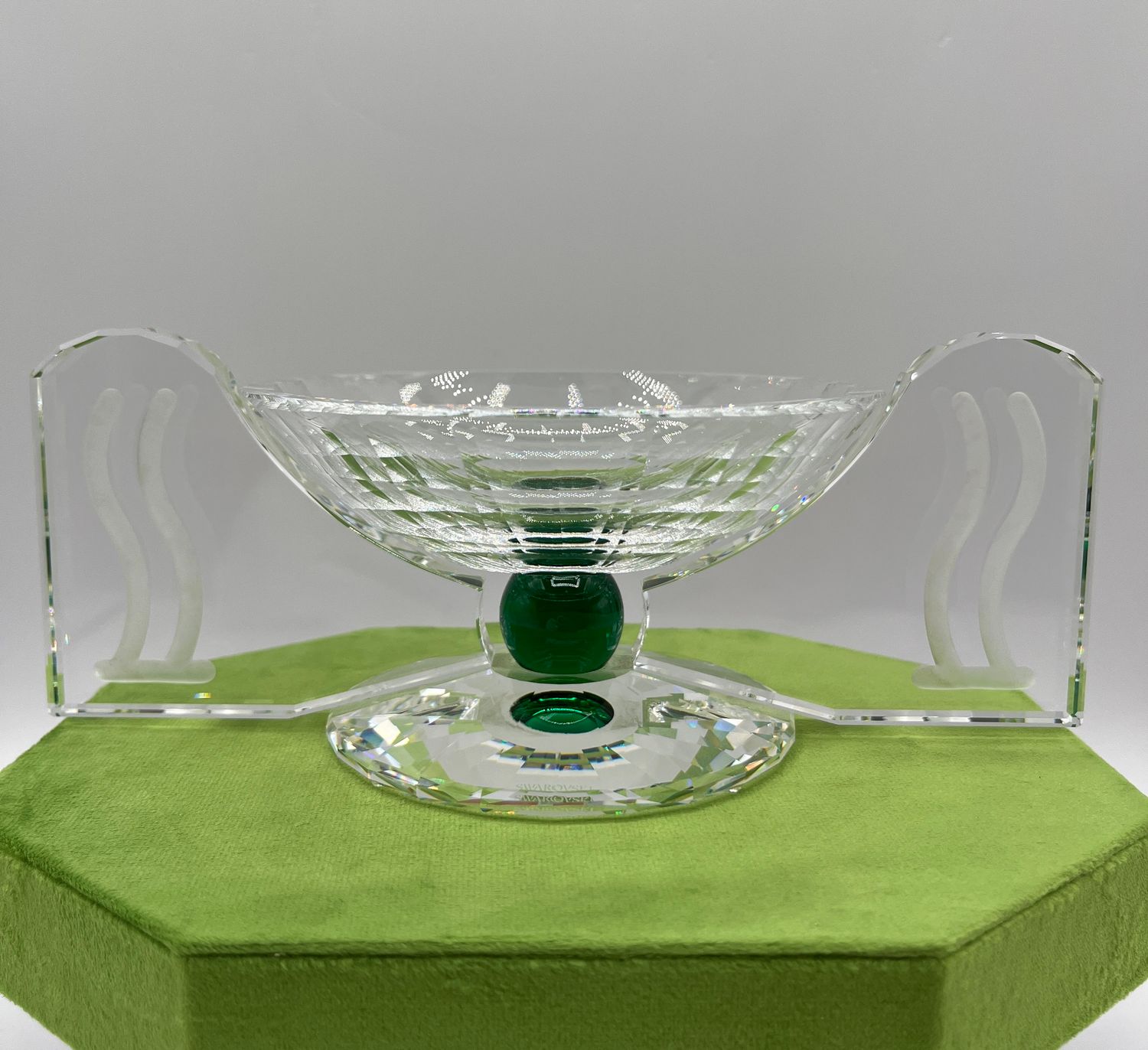 Swarovski Grand Conenitore Bowl Limited Edition #167997 Swarovski Grand Conenitore Bowl Limited Edition #167997