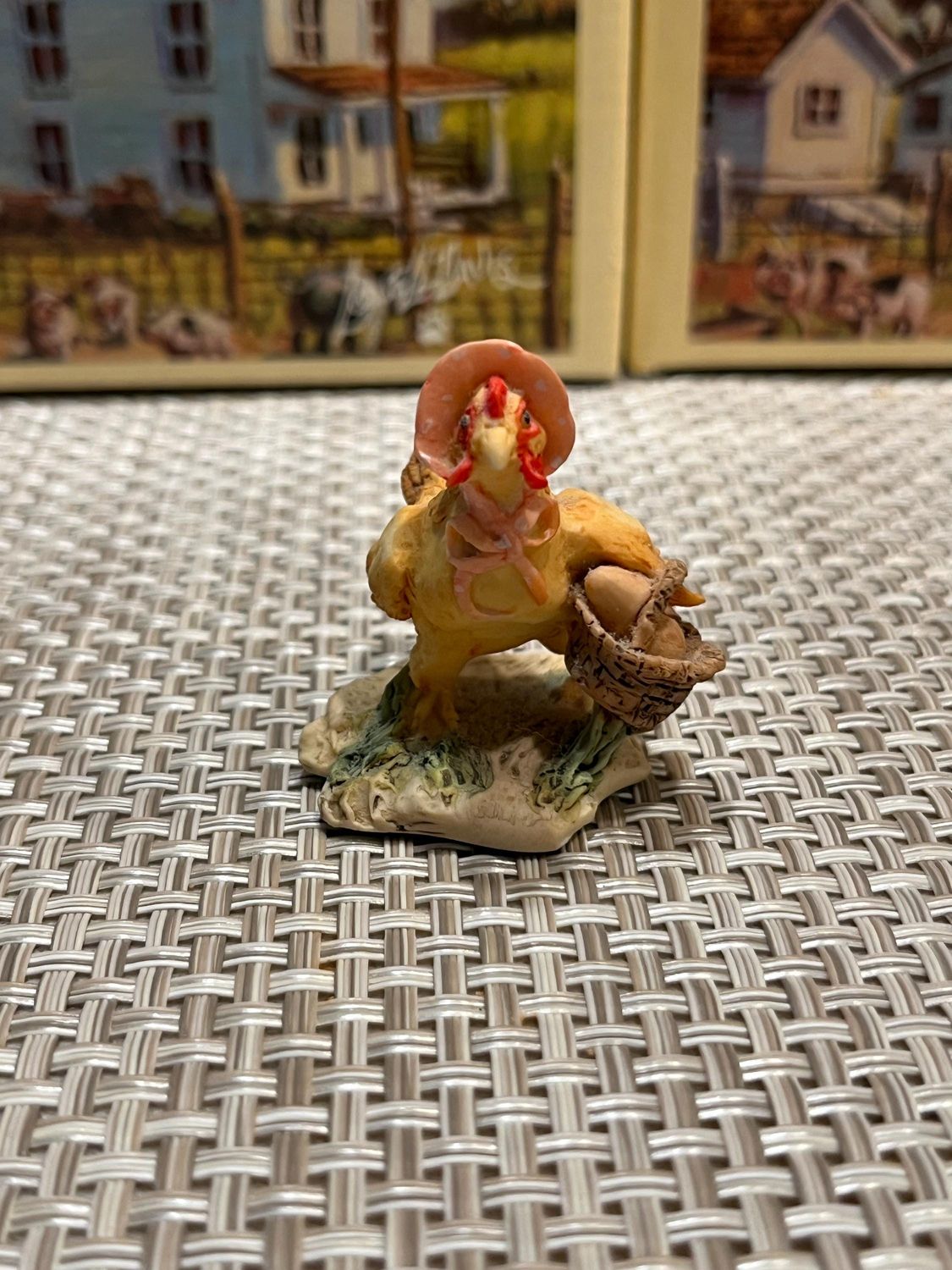 Lowell Davis Collection &quot;Itasket Atasket&quot; #225511