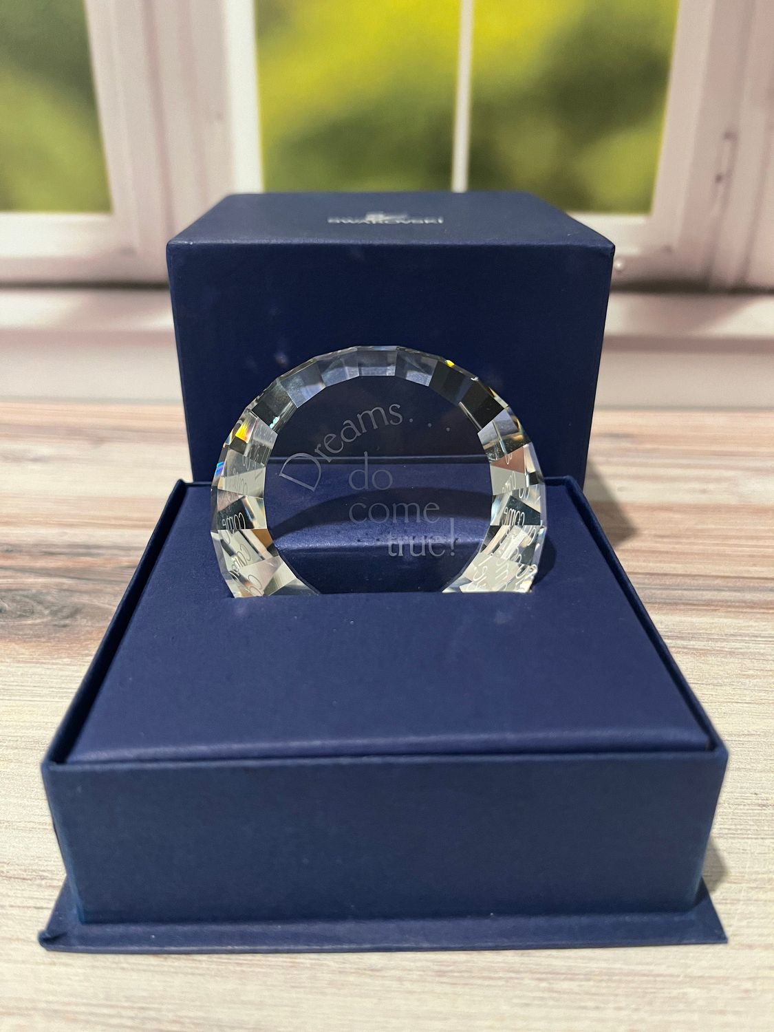 Swarovski "Dreams Do Come True" Paperweight Disney Swarovski "Dreams Do Come True" Paperweight Disney