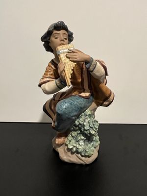 Lladro Adian Flute Player #2174 Lladro Adian Flute Player #2174