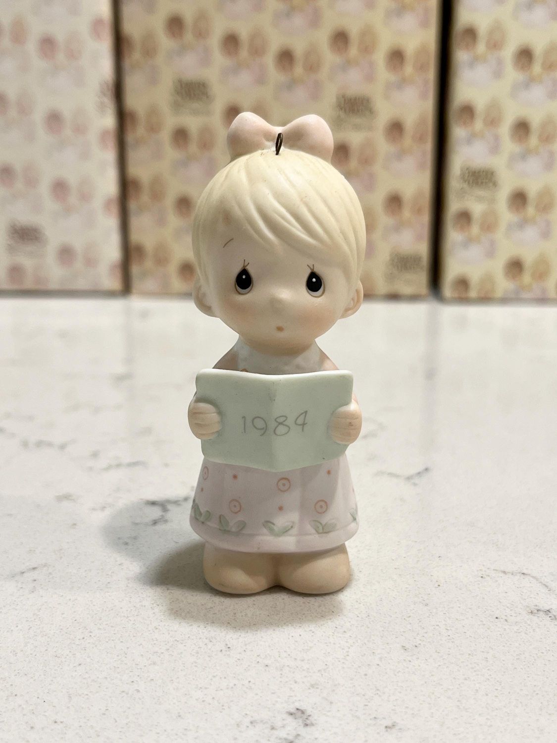 Precious Moments 1984 Wishing You a Merry Christmas Ornament #E5387
