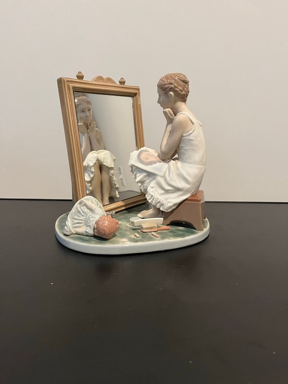 Lladro Day Dreamer #1411 Norman Rockwell