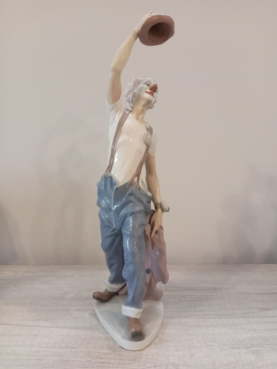 Lladro &quot;Hats Off to Fun&quot; #5765