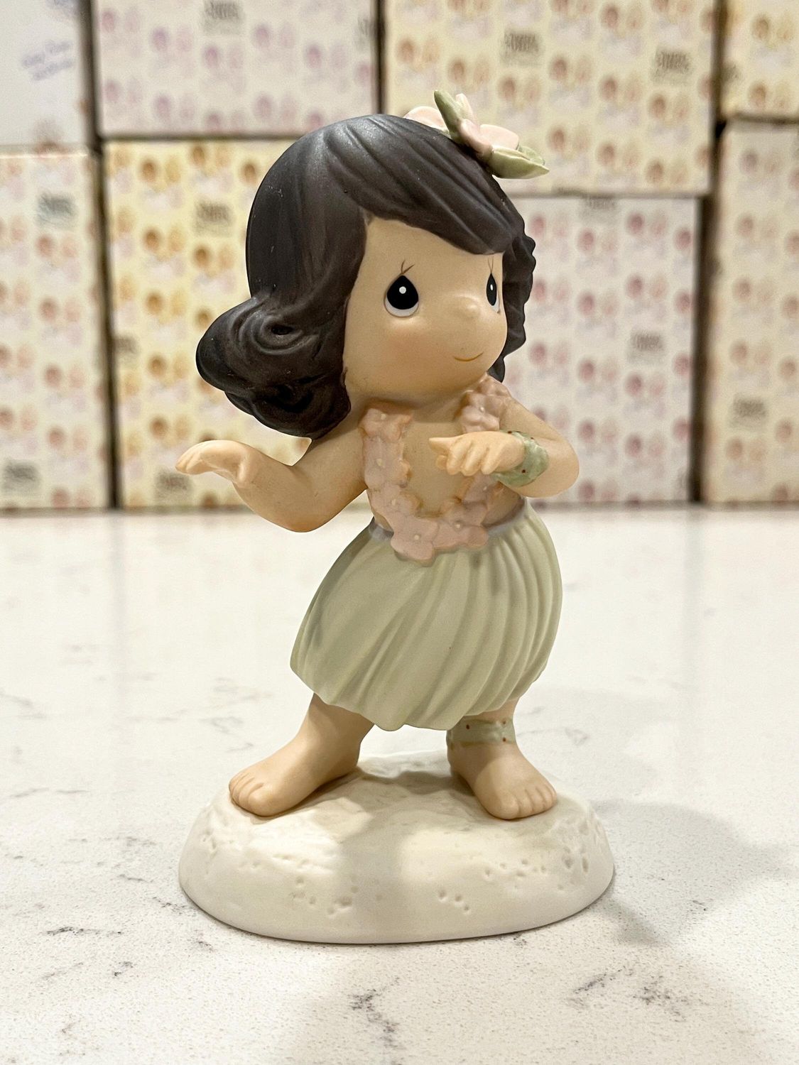 Precious Moments Happy Hula Days 128694
