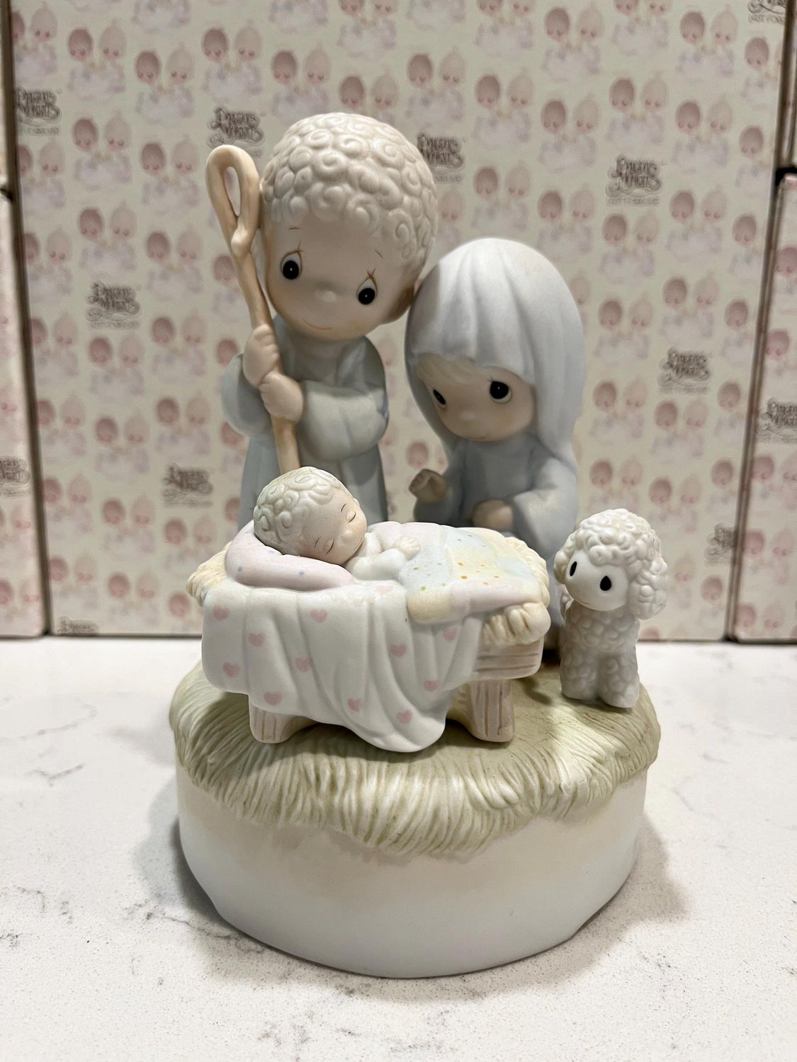 Precious Moments Come Let Us Adore Him Music Box #E2810 *Not Working*