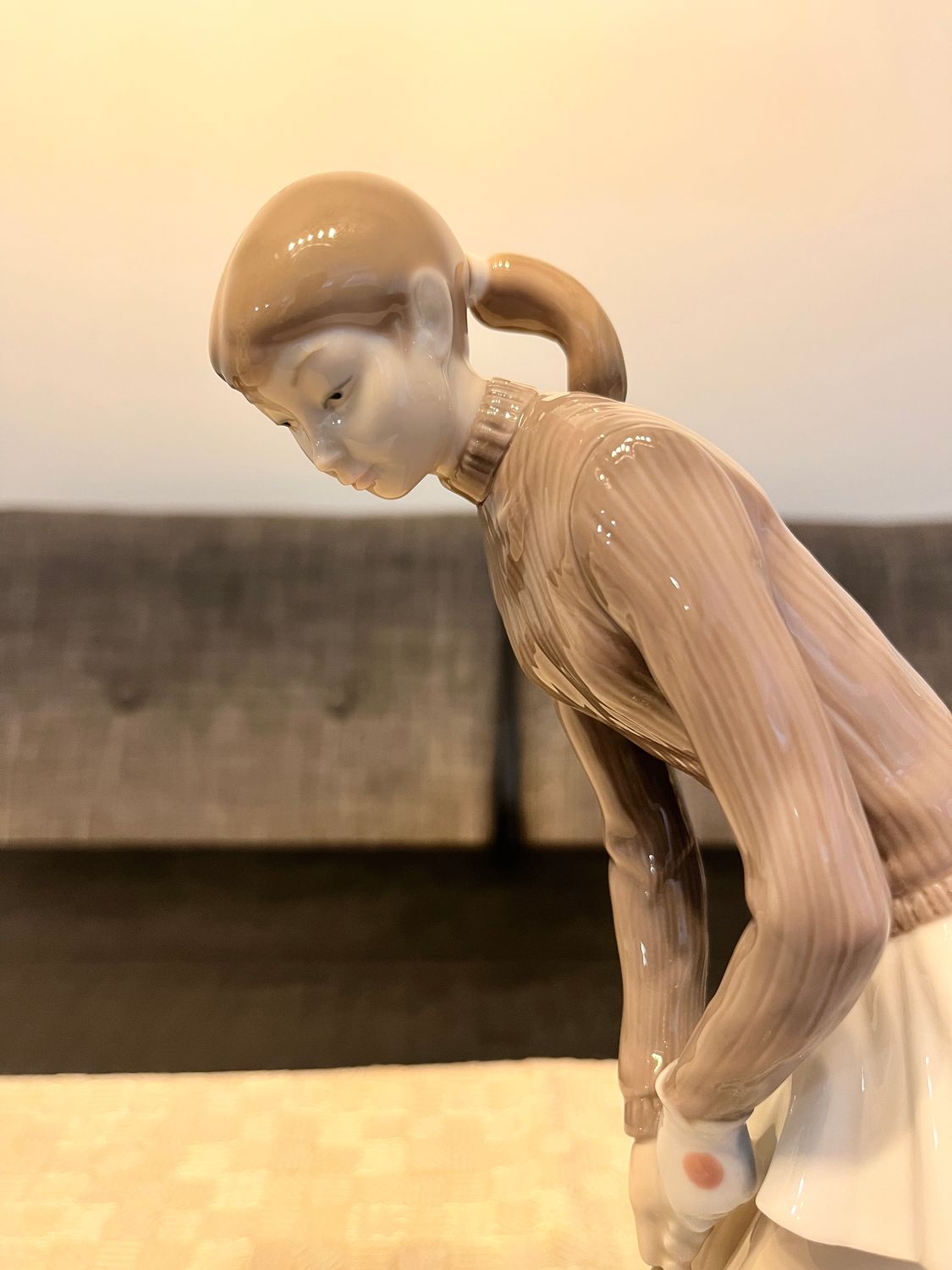 Lladro Female Golfer