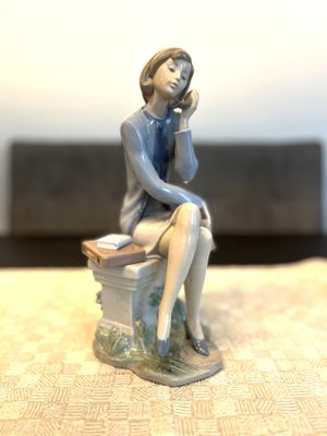 Lladro Always on the Go