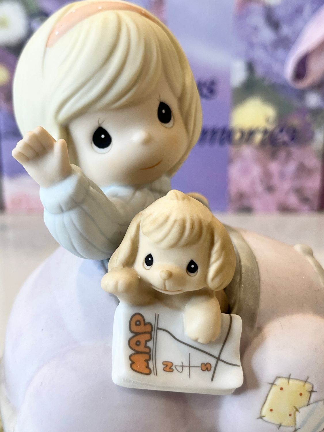 Precious Moments Friends Help Us Keep Moving On #PM0051 Members Only