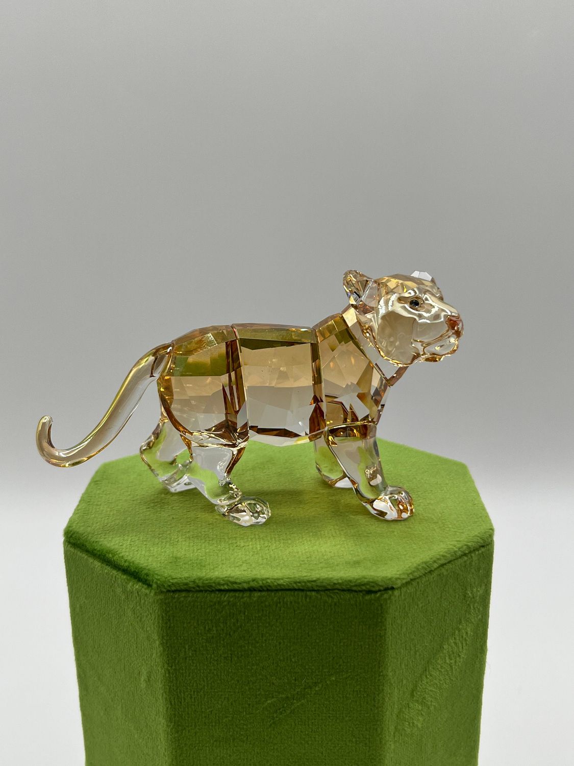 Swarovski Tiger Cub Standing #1016677 Swarovski Tiger Cub Standing #1016677
