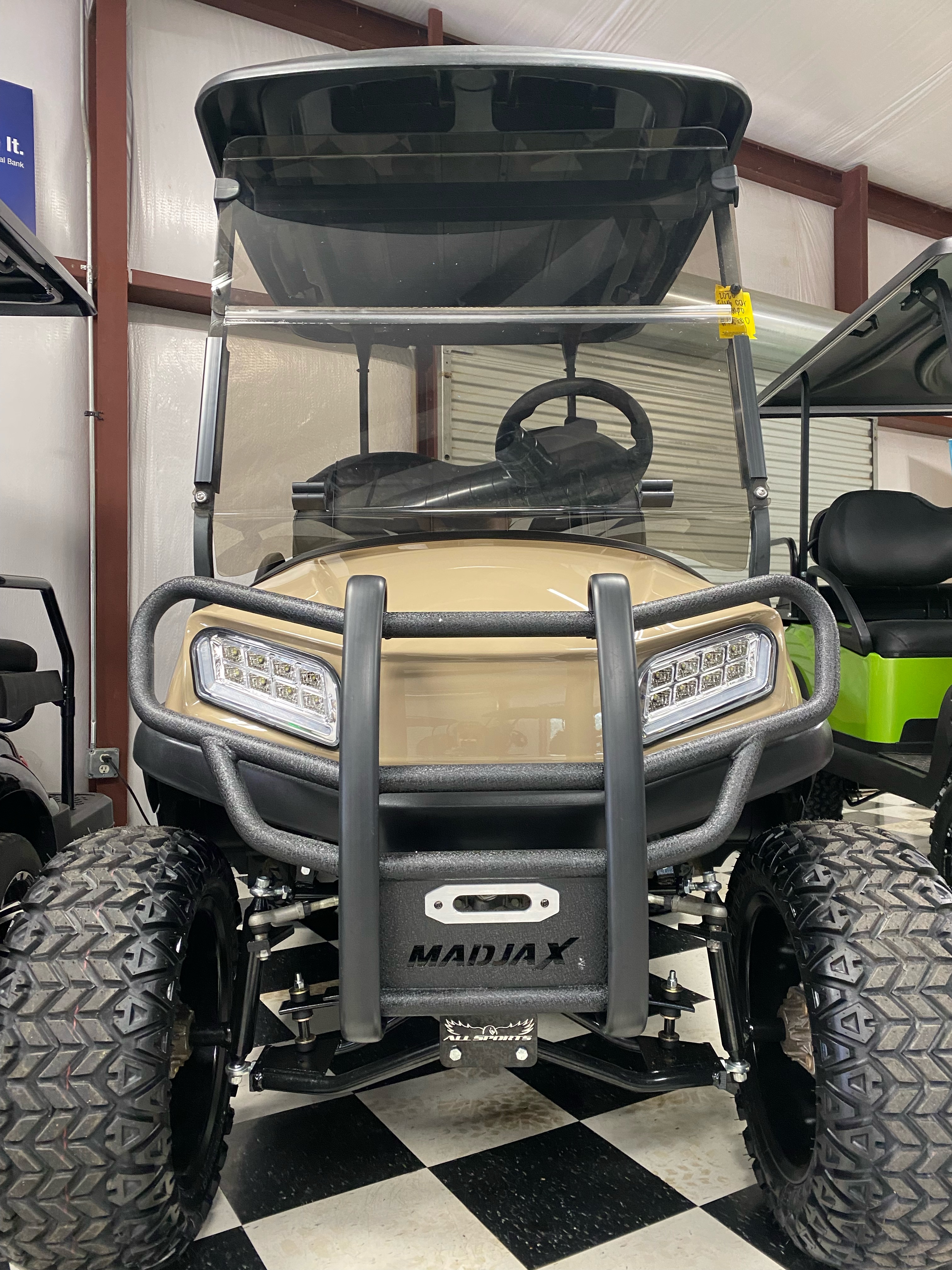 **SOLD** 2020 CLUB CAR TEMPO