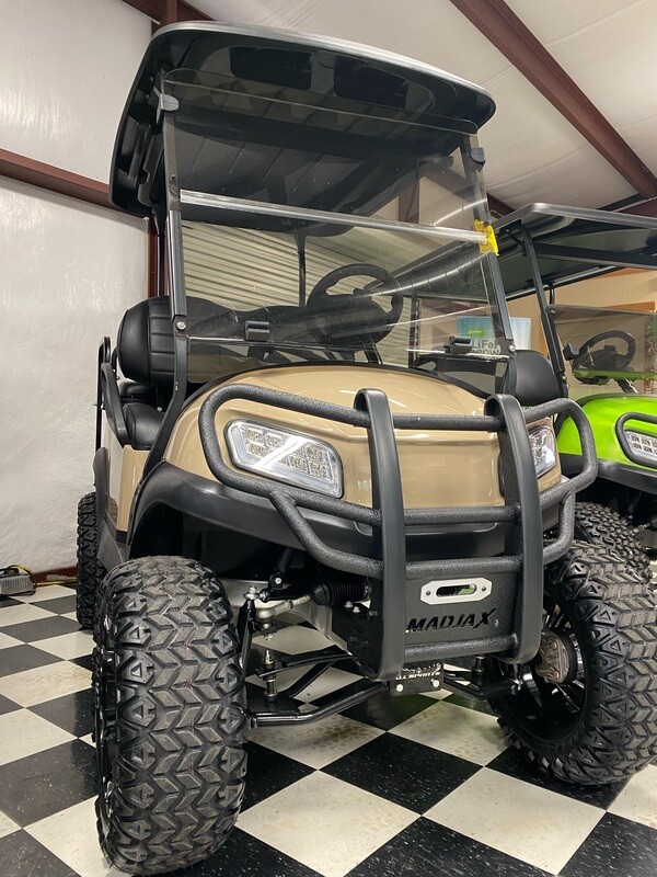 **SOLD** 2020 CLUB CAR TEMPO