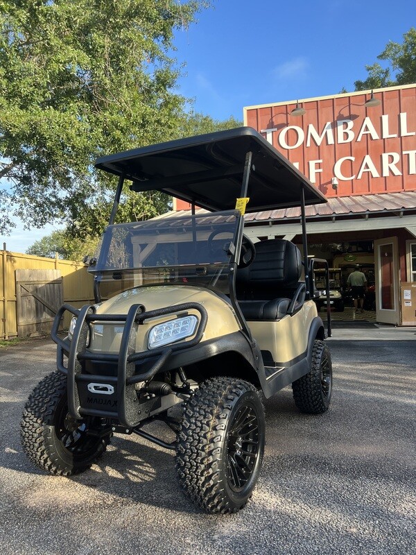**SOLD**  2019 CLUB CAR TEMPO