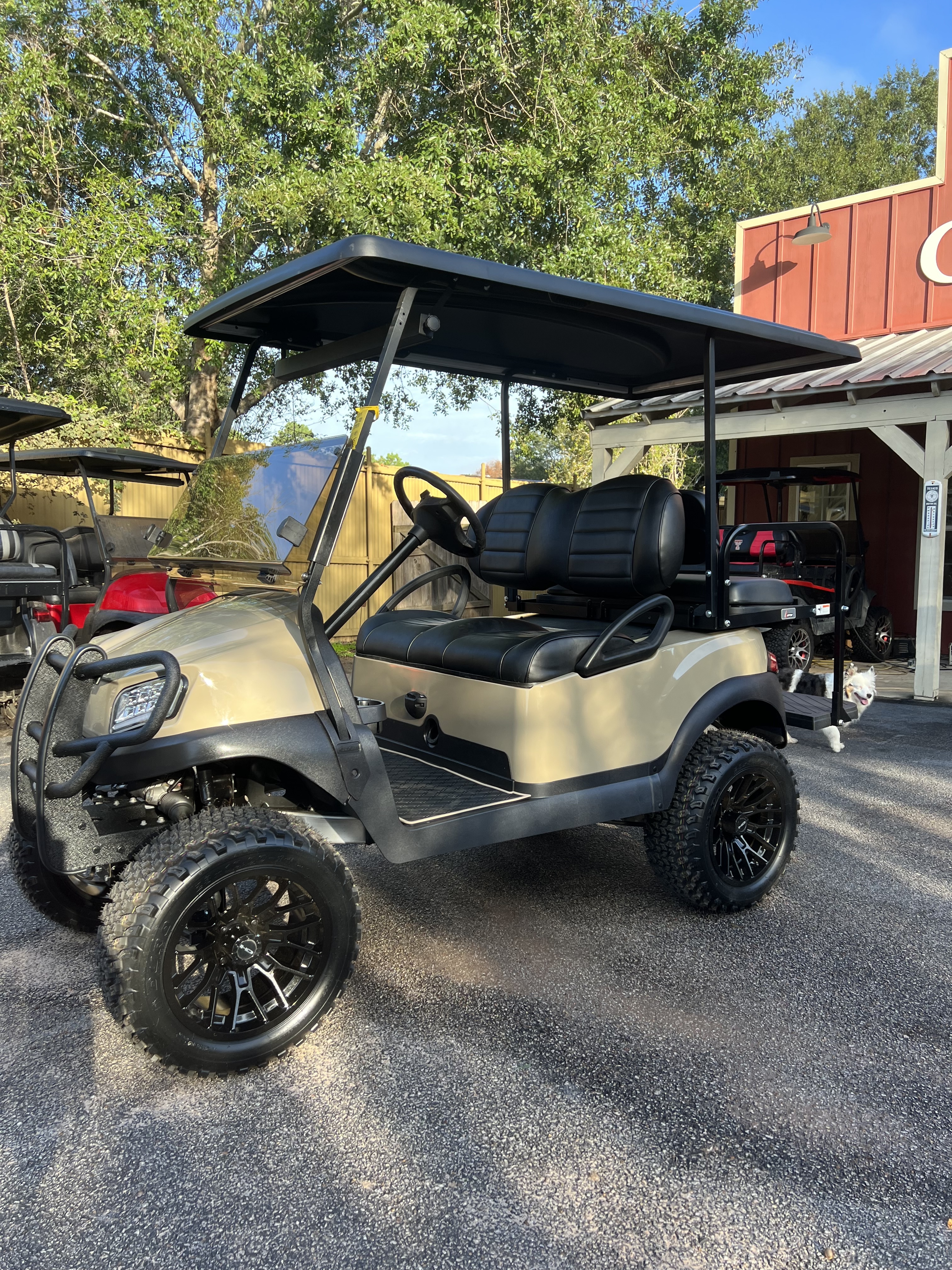 **SOLD**  2019 CLUB CAR TEMPO