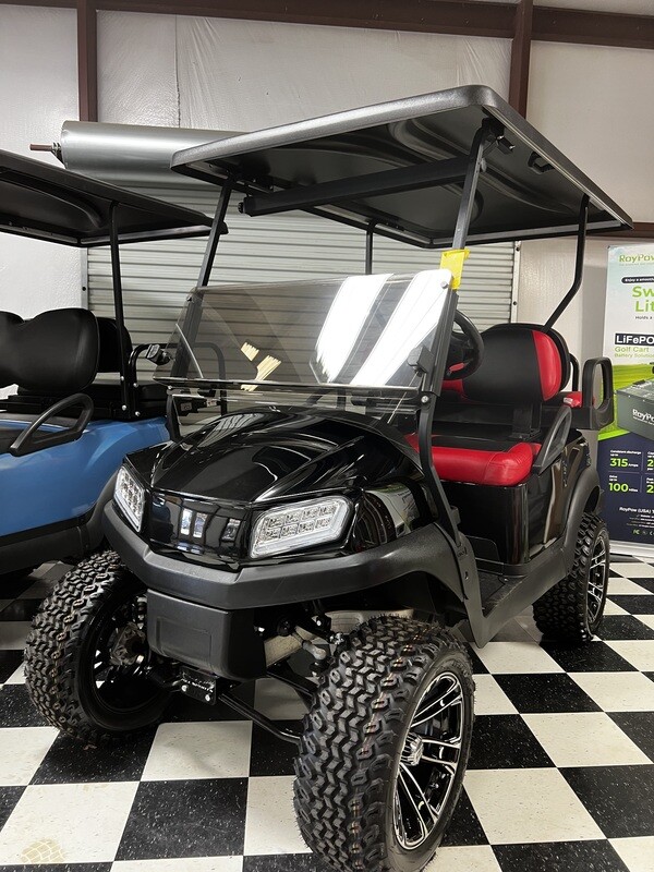 **SOLD**  2018 CLUB CAR TEMPO