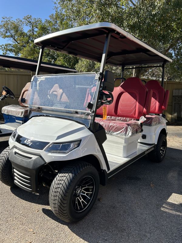 2025 ADVANCED EV HORIZON 4F -  WHITE / RED SEATS