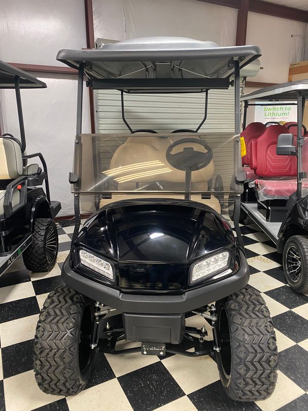 2023 CLUB CAR LIMO 6 PASSENGER