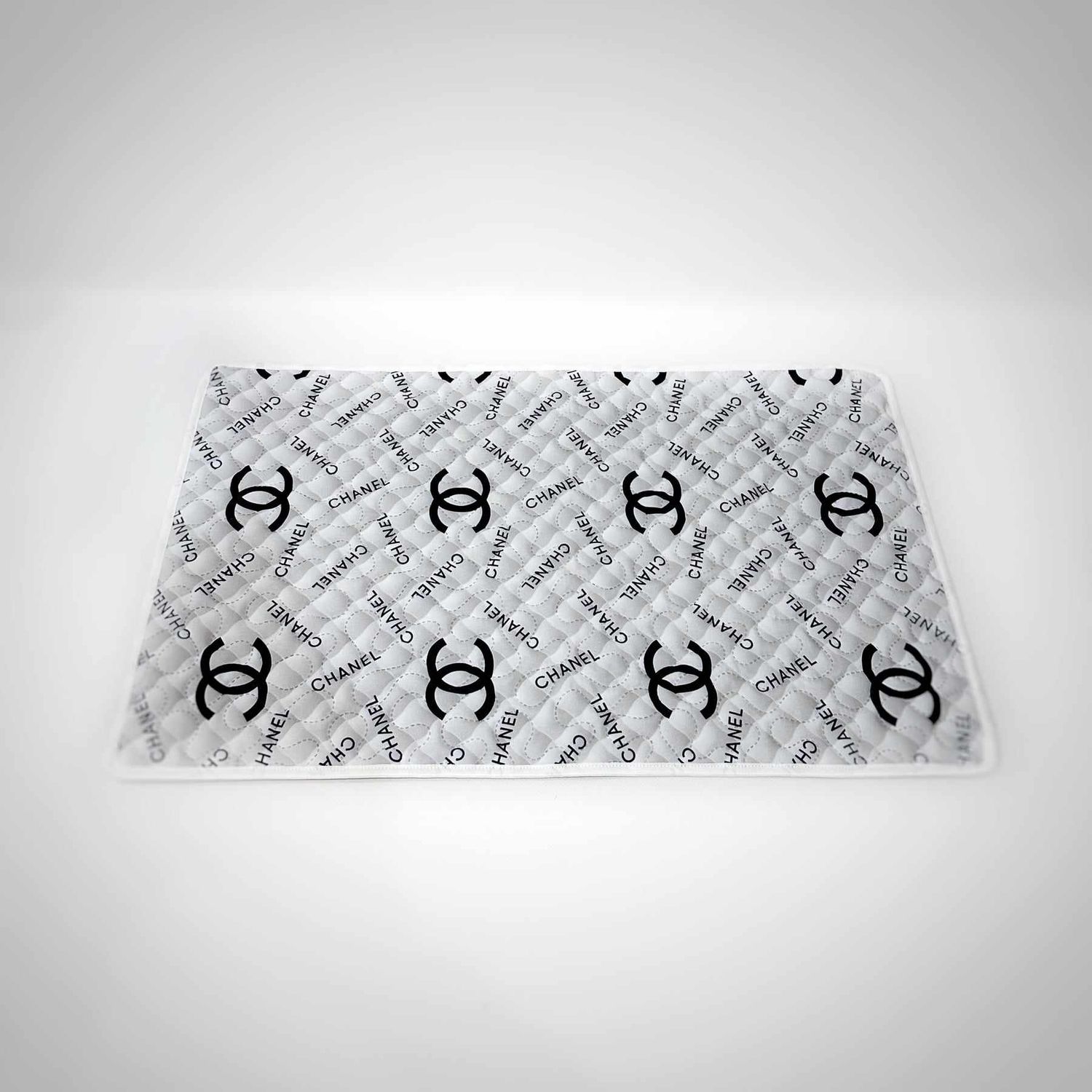 36&quot;x36 grey chanel