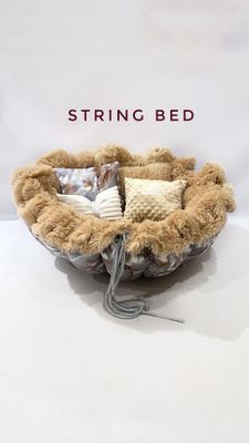 The Snuggle Nest (Adjustable)