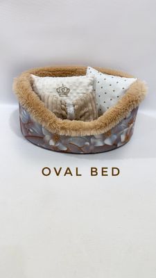 Oval bed 16"x20