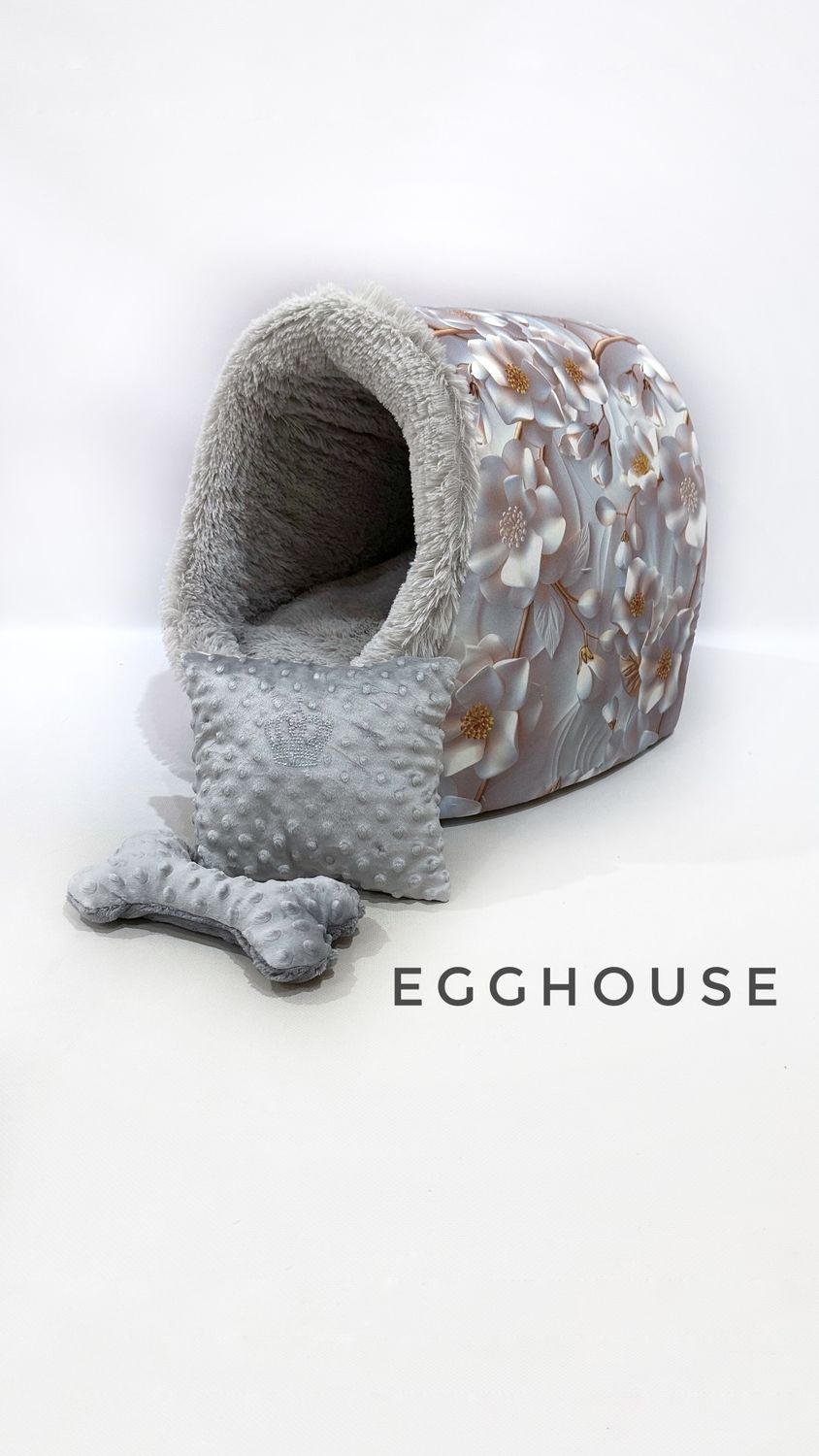Egghouse 20"x18"x20