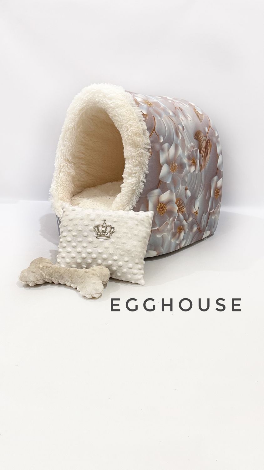 Egghouse 20"x18"x20