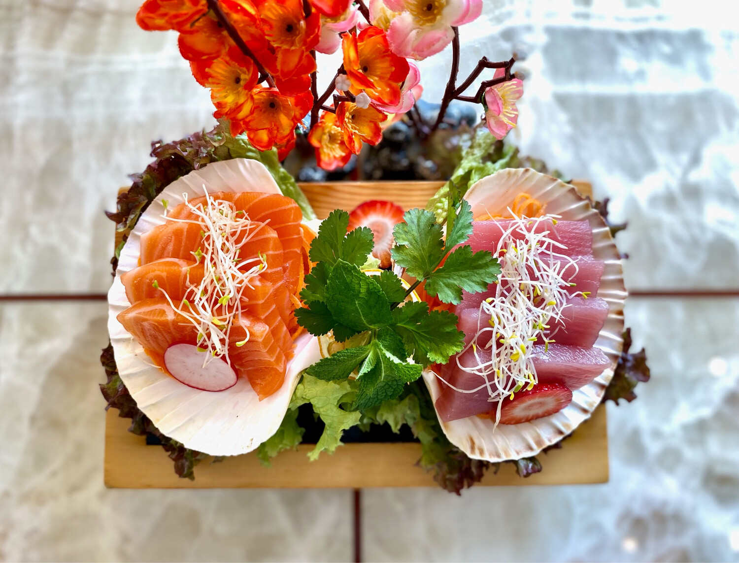 Sa5. Sashimi Assortiment (4 saumon, 4 thon)