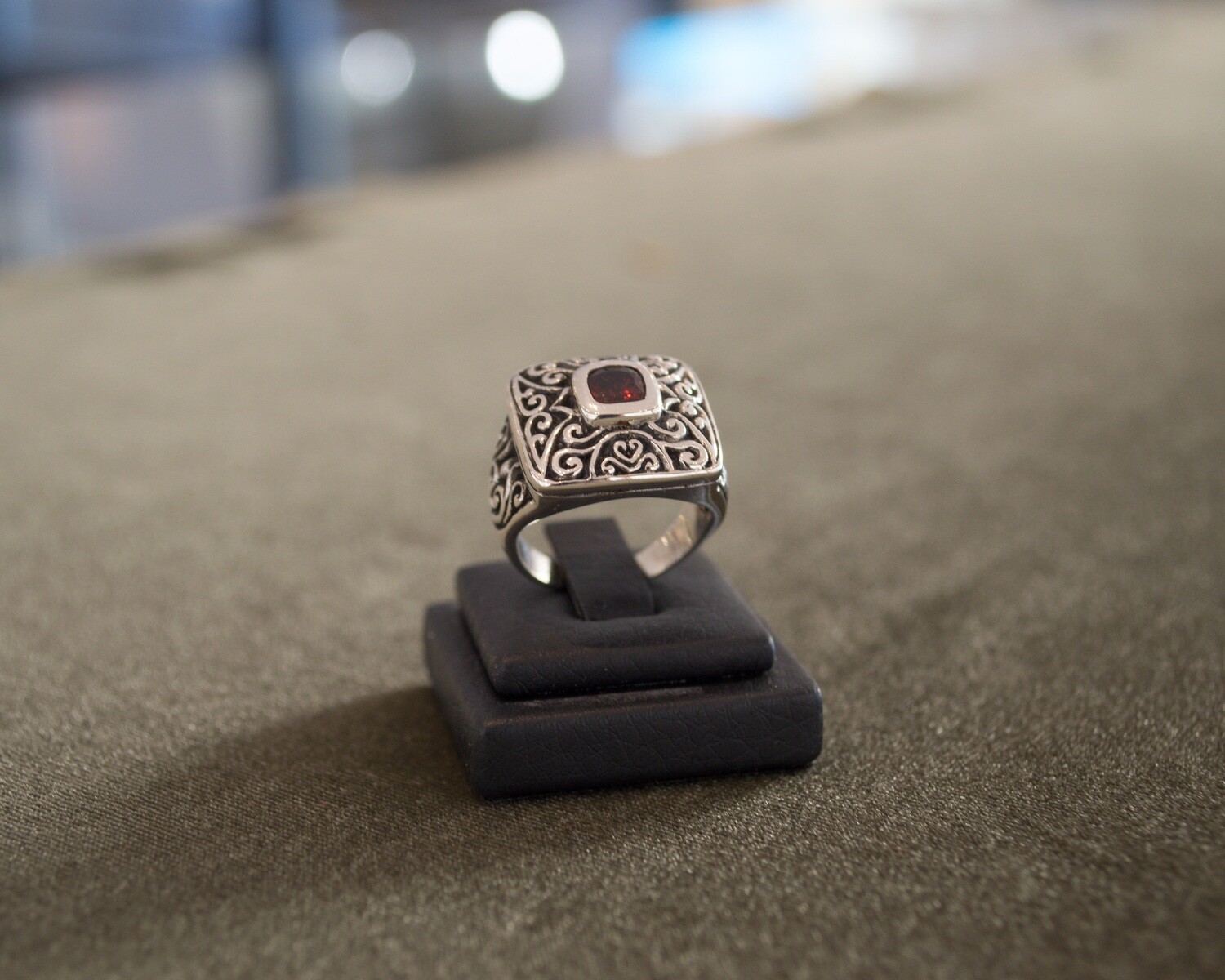 Anello di Granato Spessartina