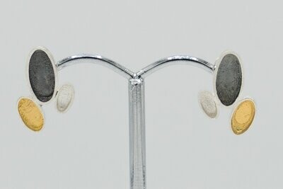 Oval designer Silver Earrings