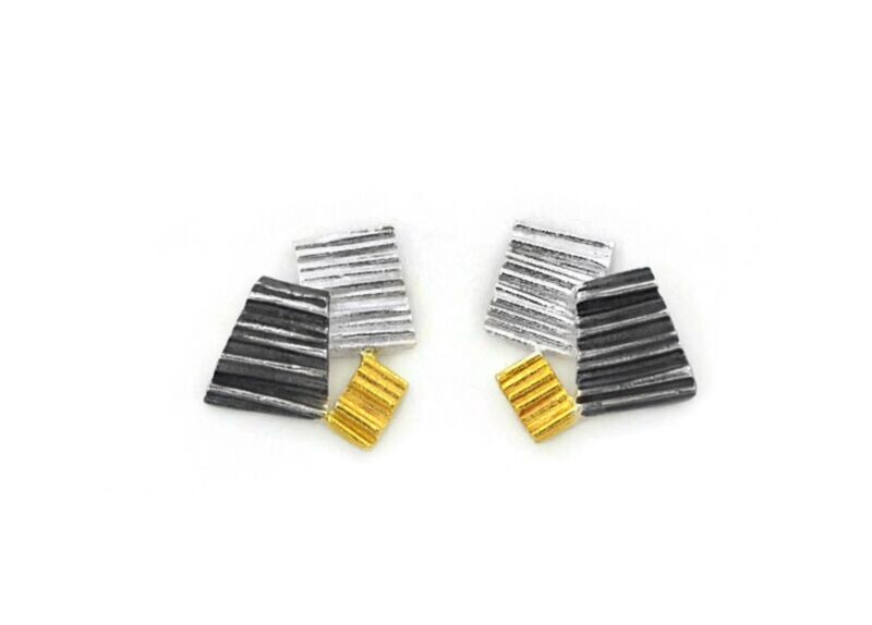 Textured earrings