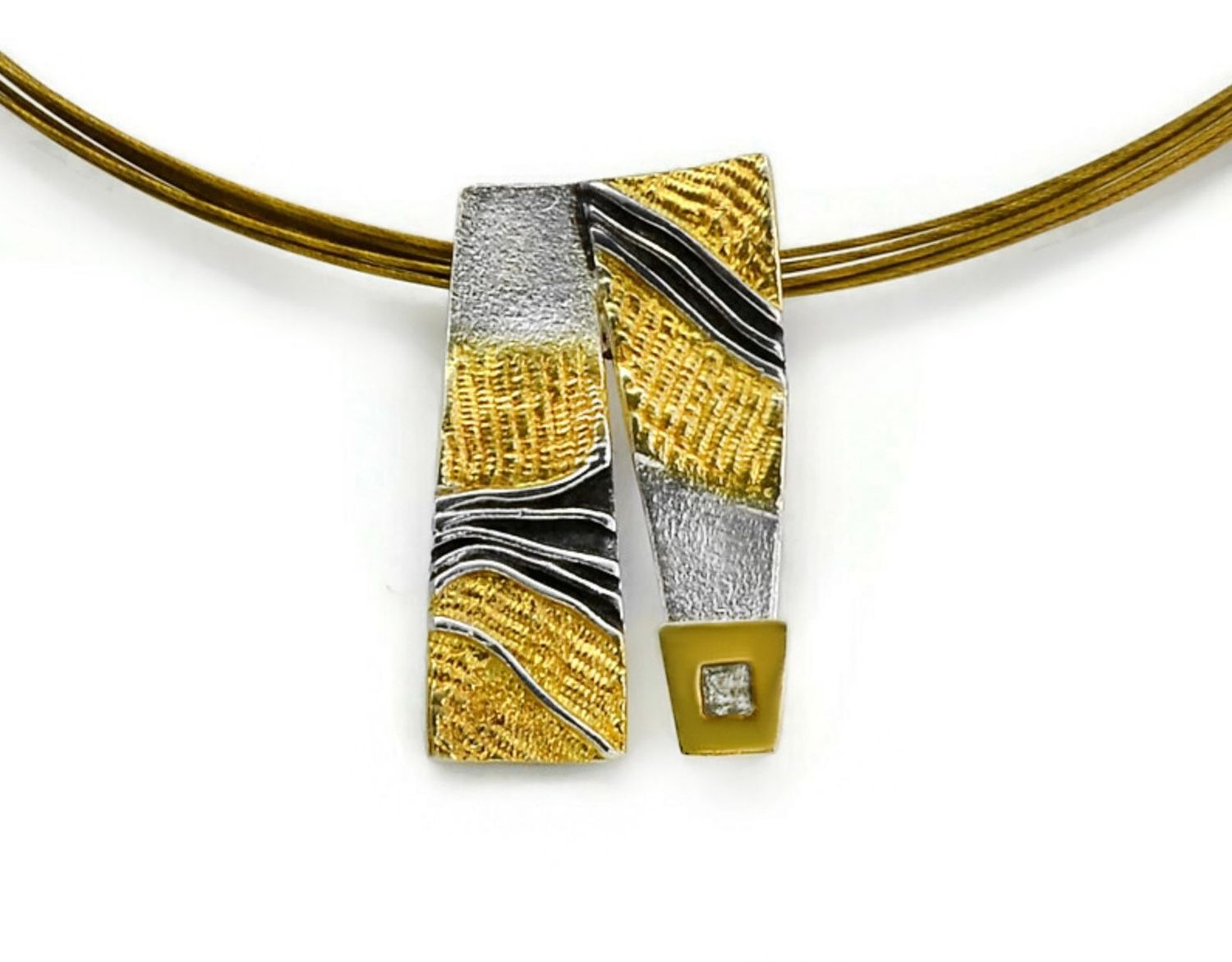 Pendant rough diamond