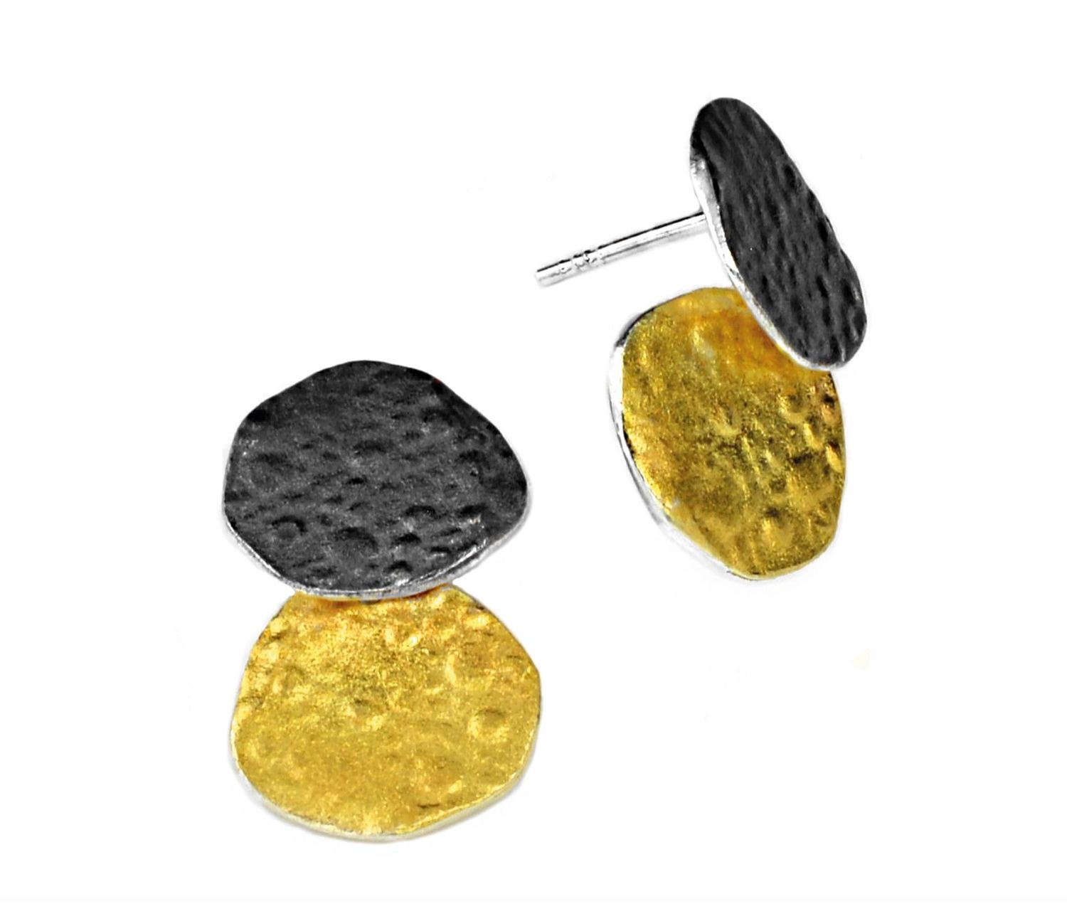 Simple & stylish Drop earrings