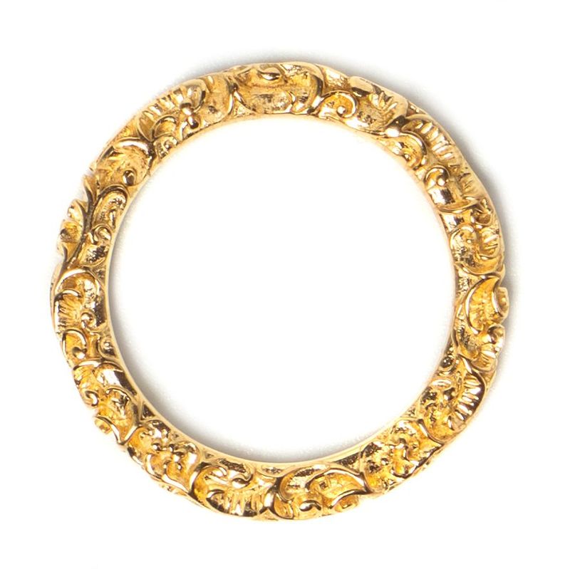 Slim Gold Carved Ring