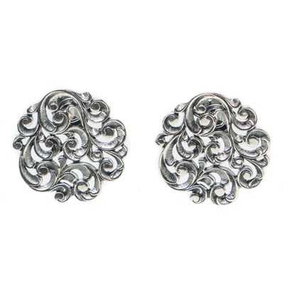 Rosette design earrings