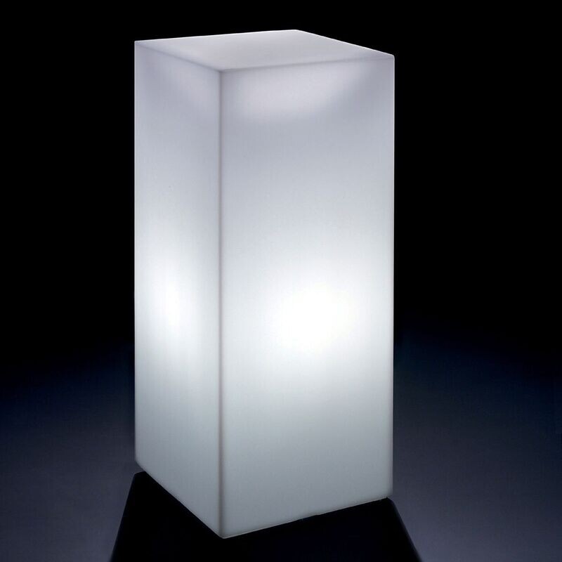 Home fitting cubo H 85 cm con luce