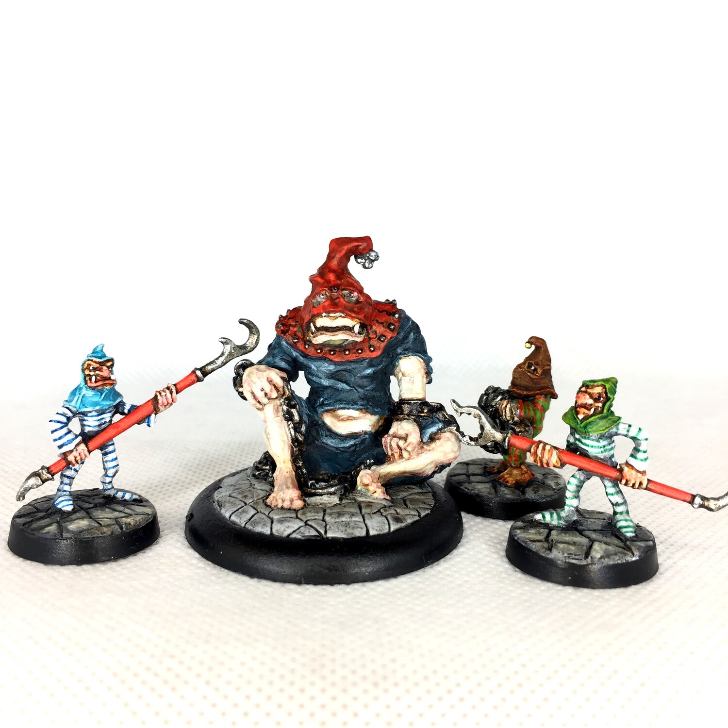 Ogre Slave with Minion Handlers Set