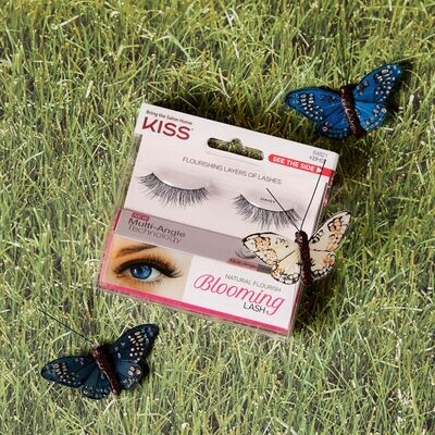 Blooming Lashes