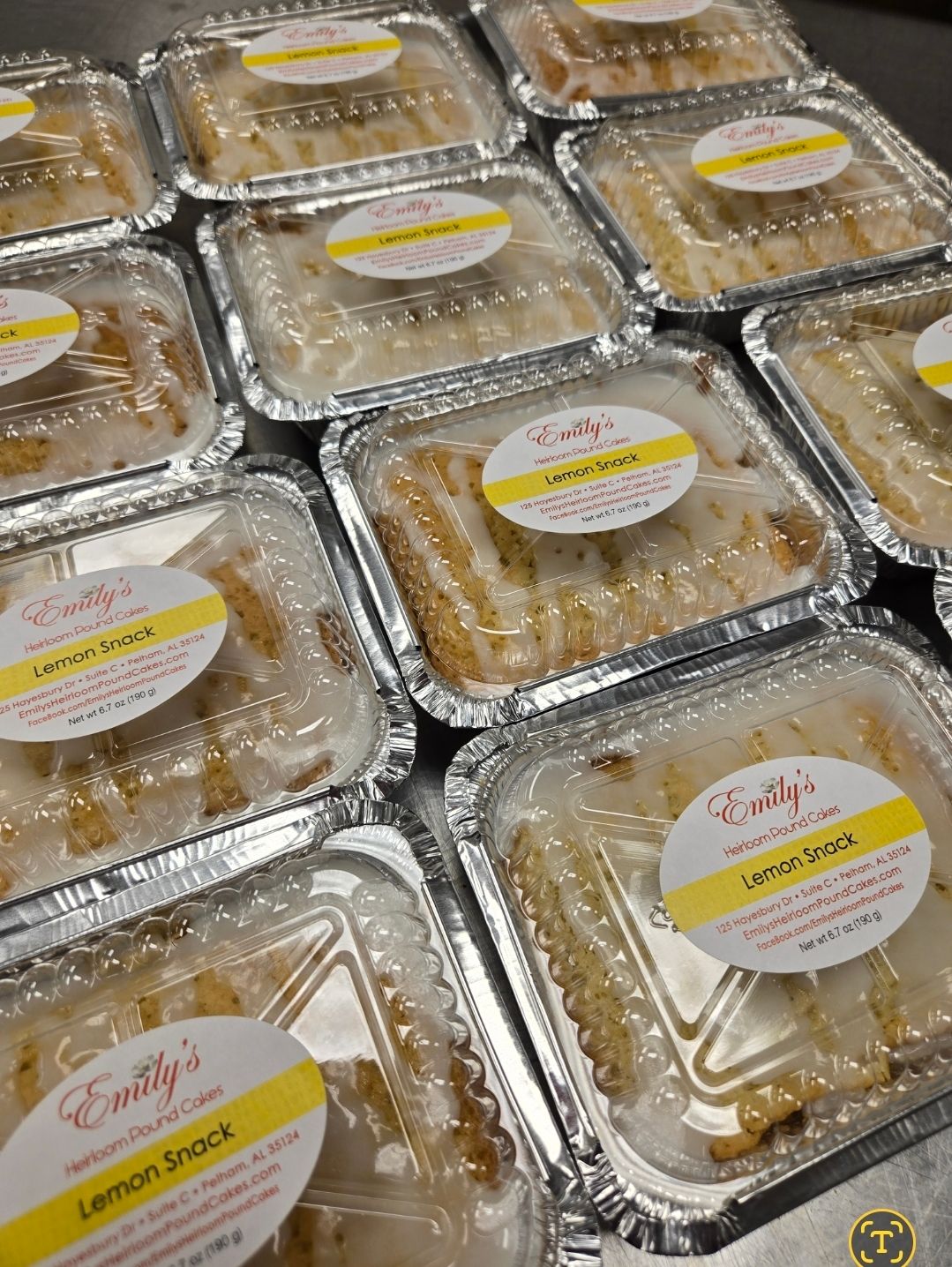 Lemon Snack with Lemon Glaze