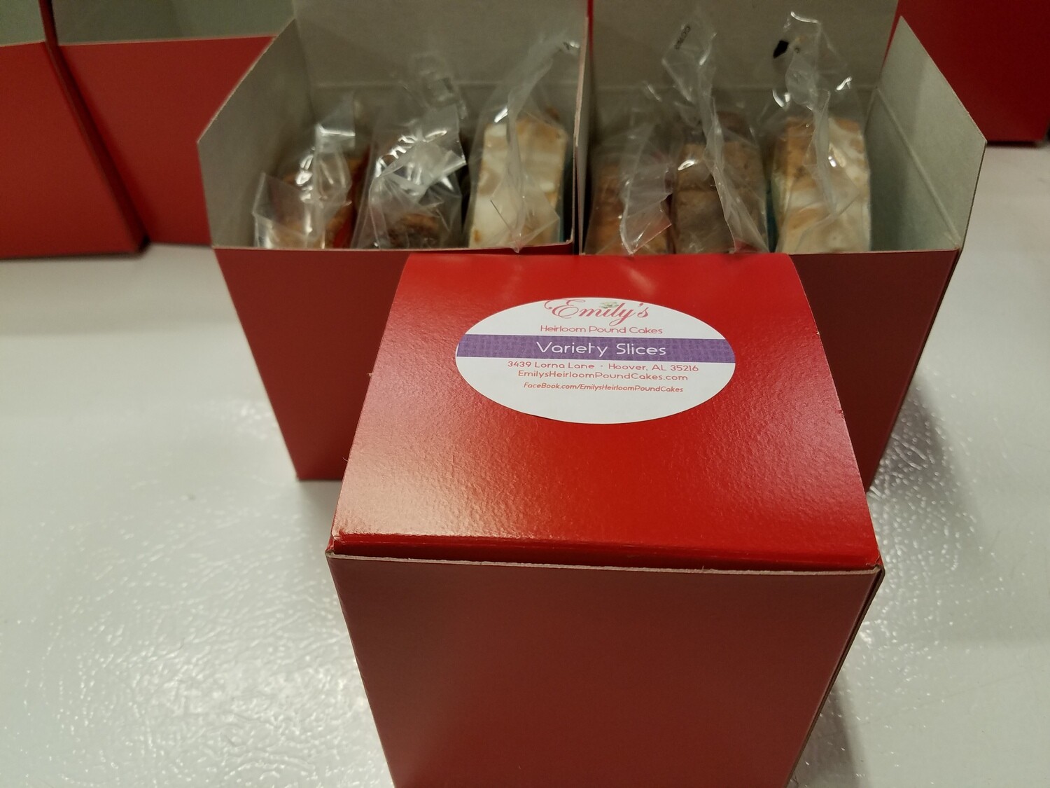 BOXED Variety 3 Slices  (No Decor/Tag) & SHIPPING