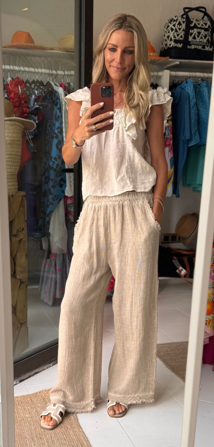 Luxury linen pants in Beige