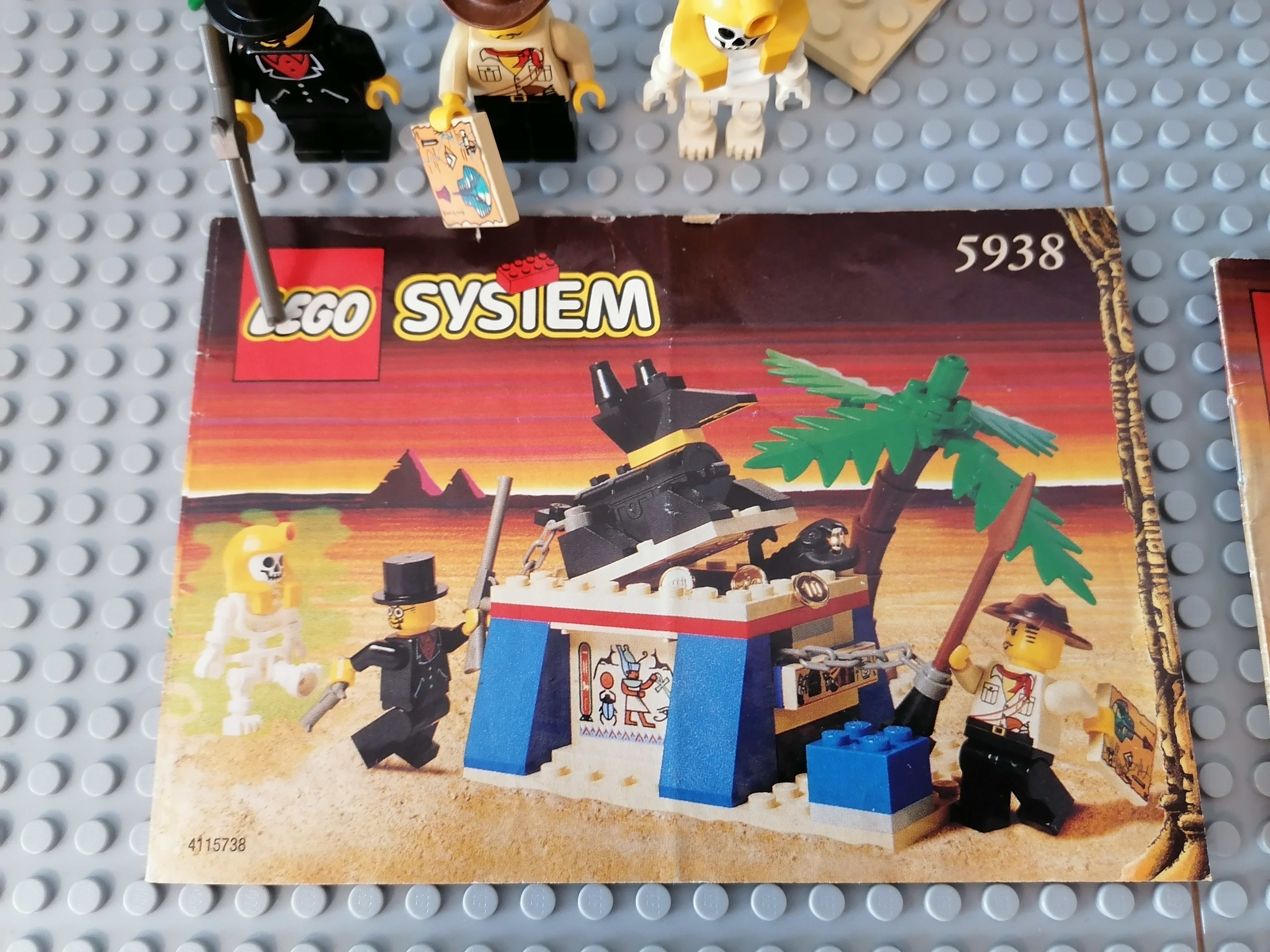 Lego System Adventurers 5938 & 5919