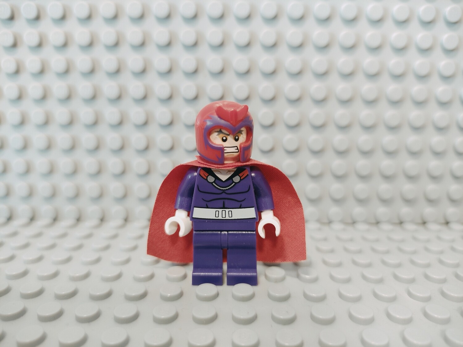 Lego Super Heroes Minifigur Magneto