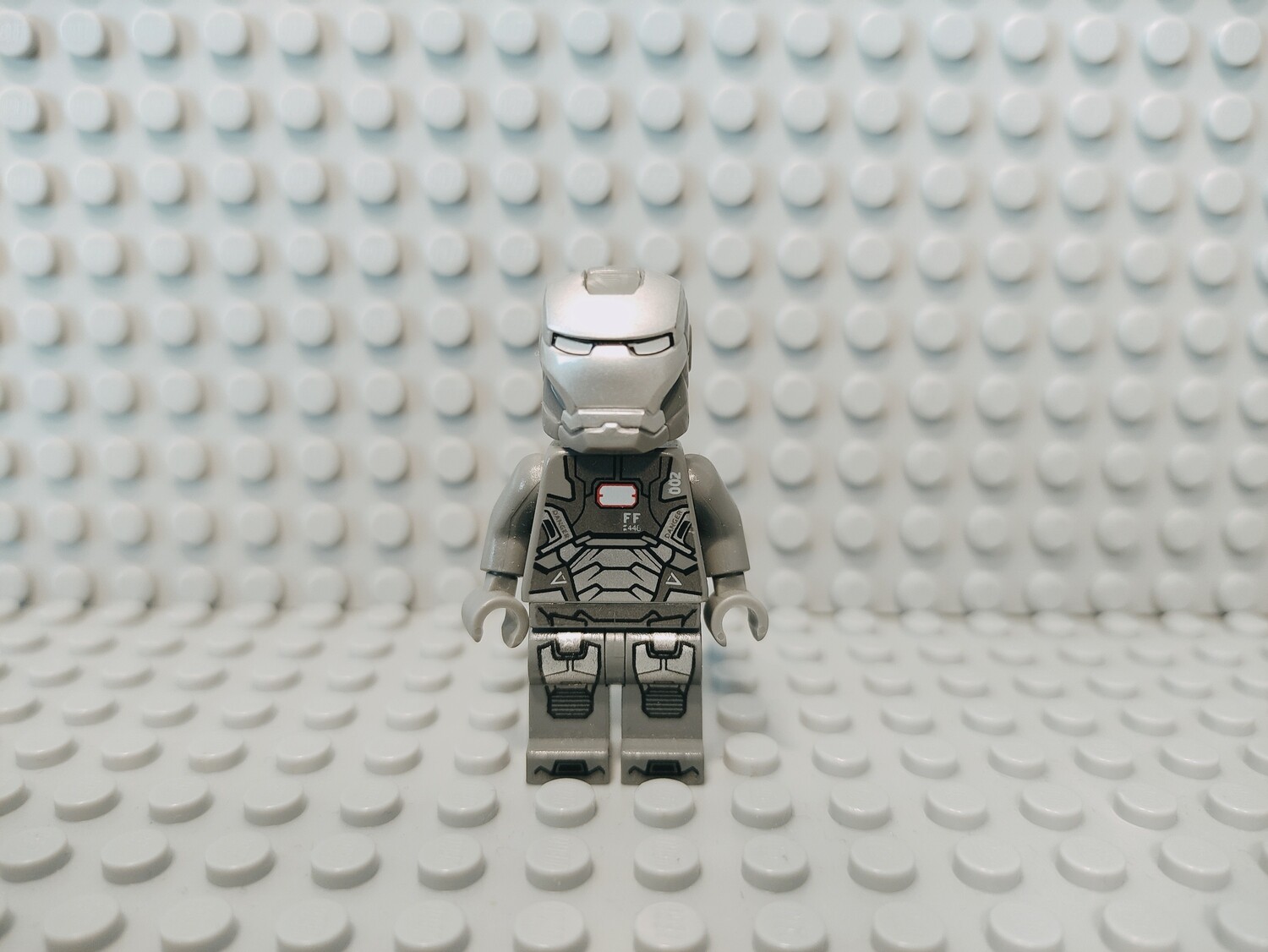 Lego Super Heroes Minifigur War Machine